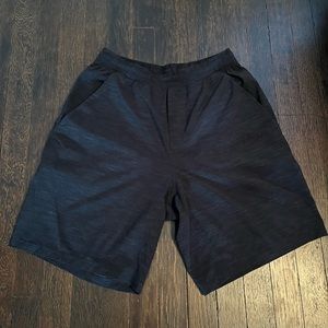 Lululemon mens shorts SIZE M 9 in inseam